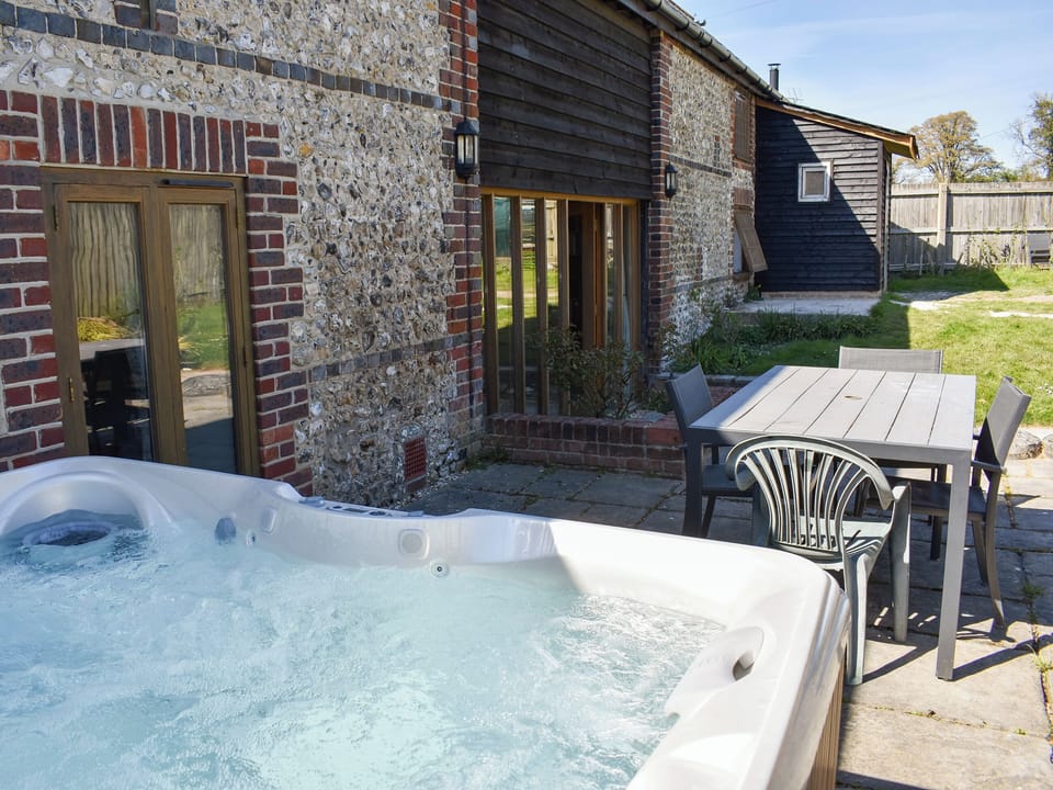 Hot tub | The Barn - Compton Farm Cottages, Compton, near Chichester