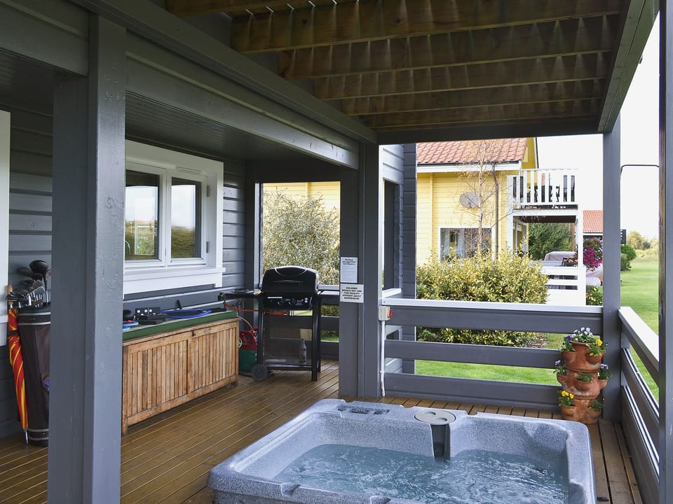 Verandah | The Shank, Fritton, nr. Great Yarmouth