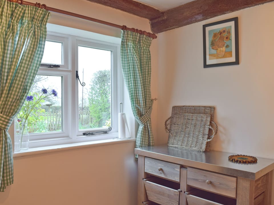 Three Ash Cottage, Bungay