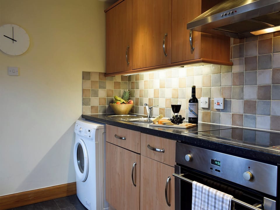 Kitchen | Inn Cottage - The Inn Cottages, Muckhart, near Gleneagles