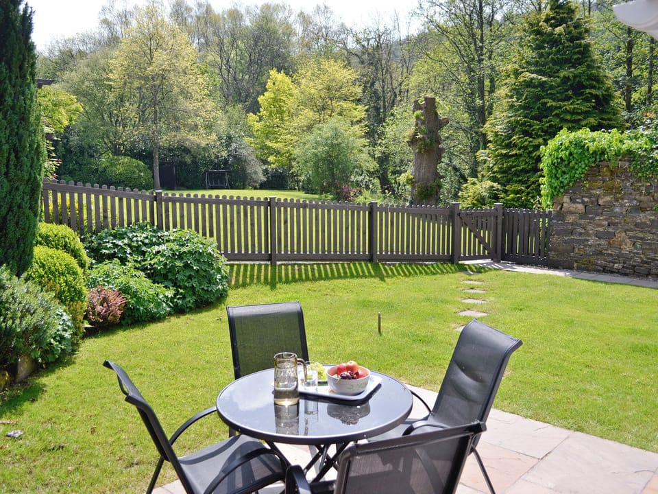 Garden | Riverton Lakes and Holiday Cottages - The Lodge, Swimbridge, nr. Barnstaple