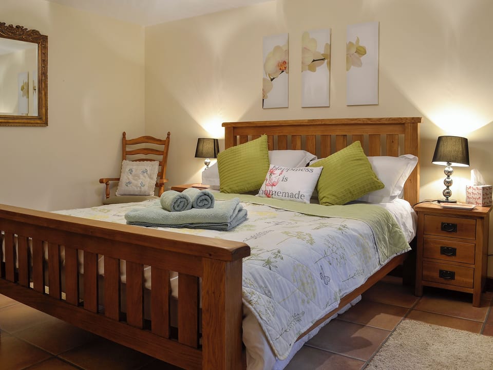 Comfortable master bedroom | Ty Hir - Bwlchgwyn Equestrian Holidays, Arthog, near Fairbourne