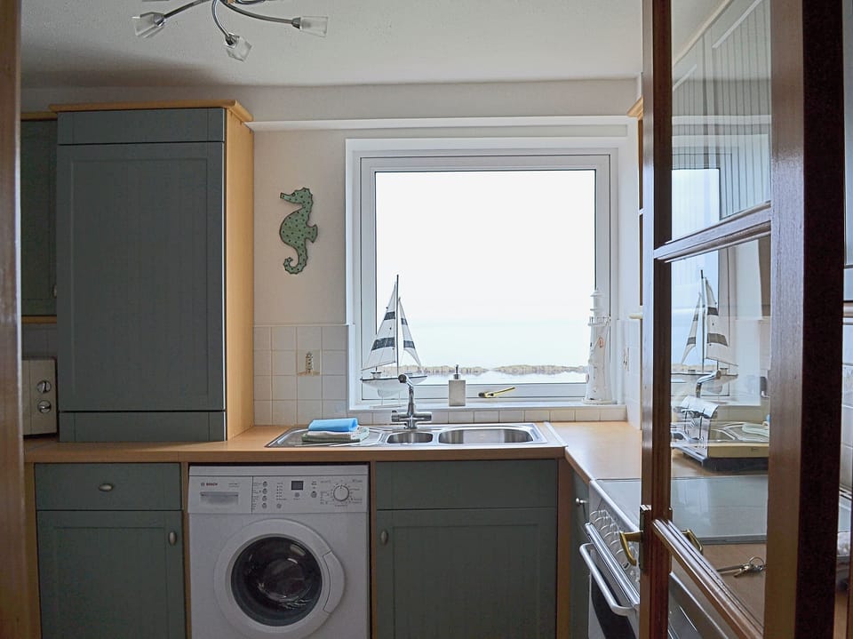 Kitchen | Making Waves, Cellardyke near Anstruther