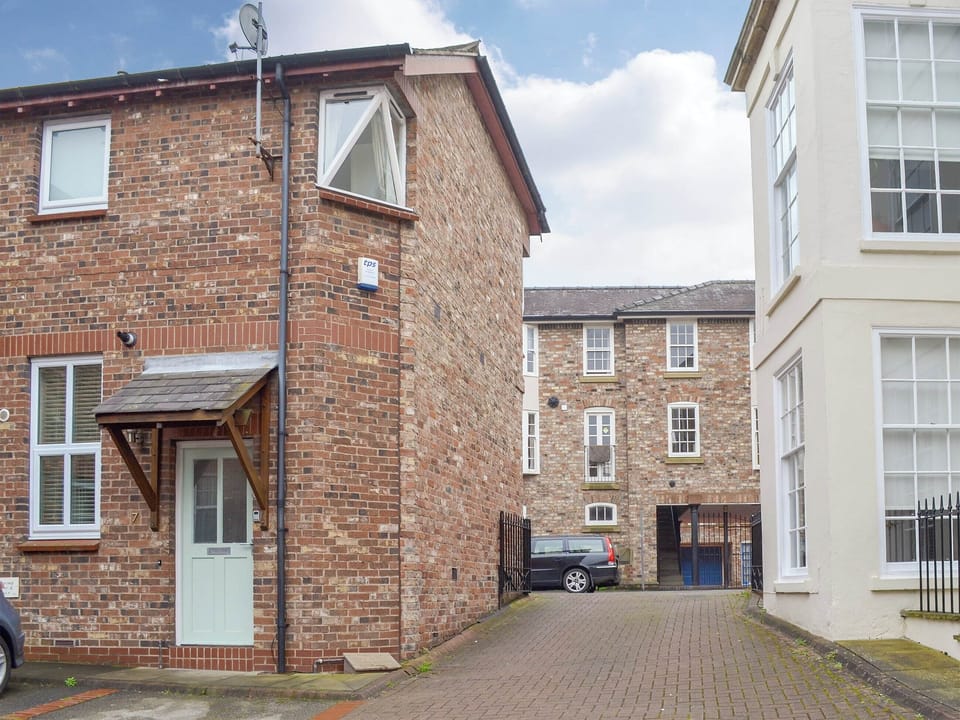 Beautiful holiday home | The Bishop&rsquo;s Court, York