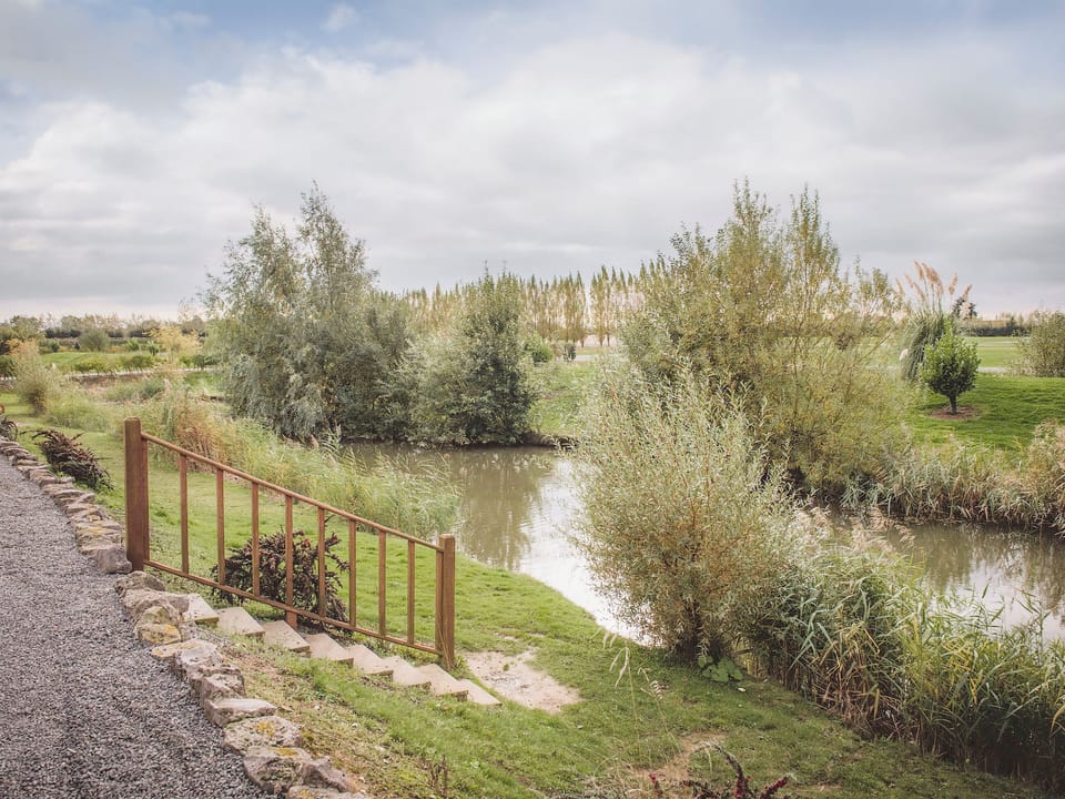 lovely rural views | Lake View Lodges, Old Leake, near Boston