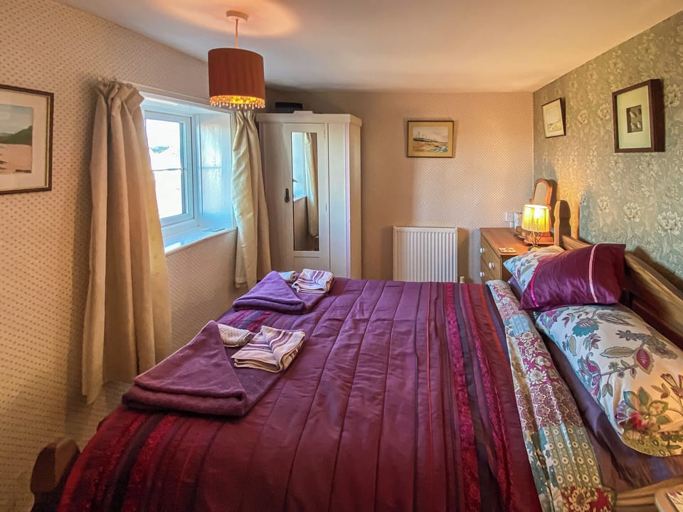 Double bedroom | The Warren, Bacton