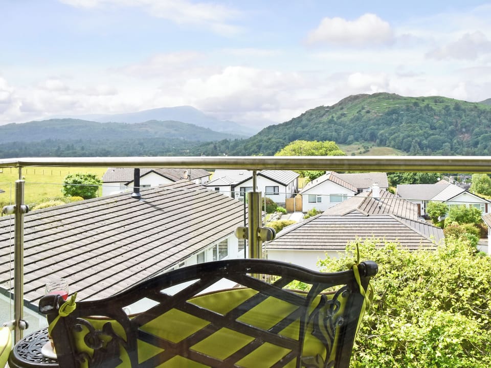 Balcony | Squirrel&rsquo;s Nest - 12 Badgers Rake - Badgers Rake, Ambleside