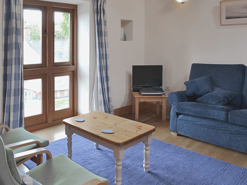 Open plan living/dining room/kitchen | The Threshing Barn, Westbury Sub Mendip, nr. Wells