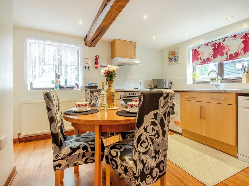 Kitchen/diner | Pear Tree Cottage, Banham