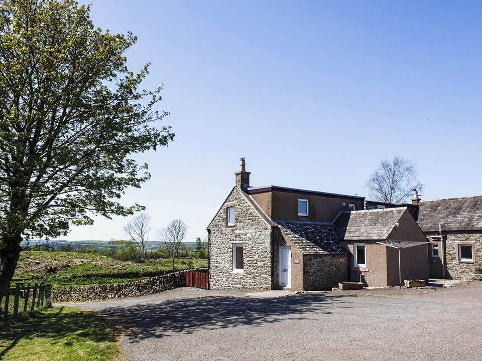 Exterior | High Kirkland Holiday Cottages: Heron View, Kirkcudbright