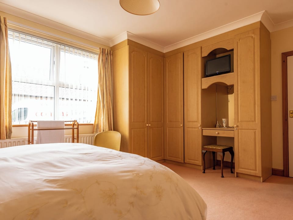 Master bedroom | Staffin, Newcastleton