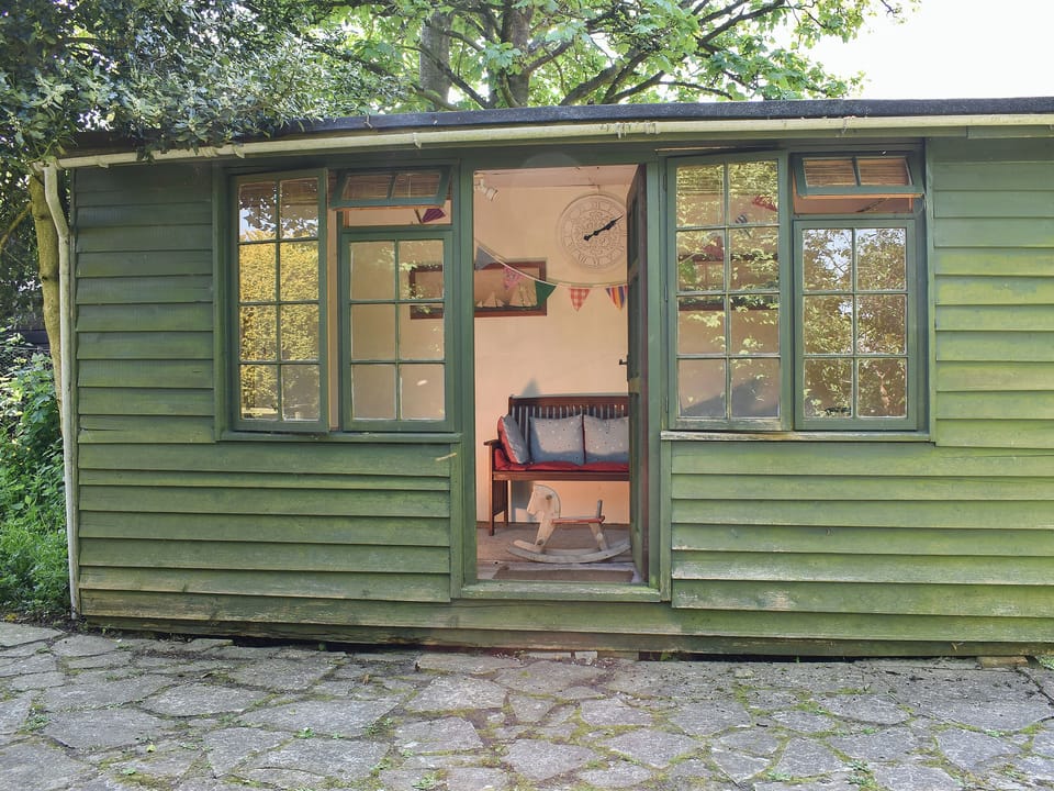 Twin bedroom | Tranquillity Cottage, Winfrith Newburgh