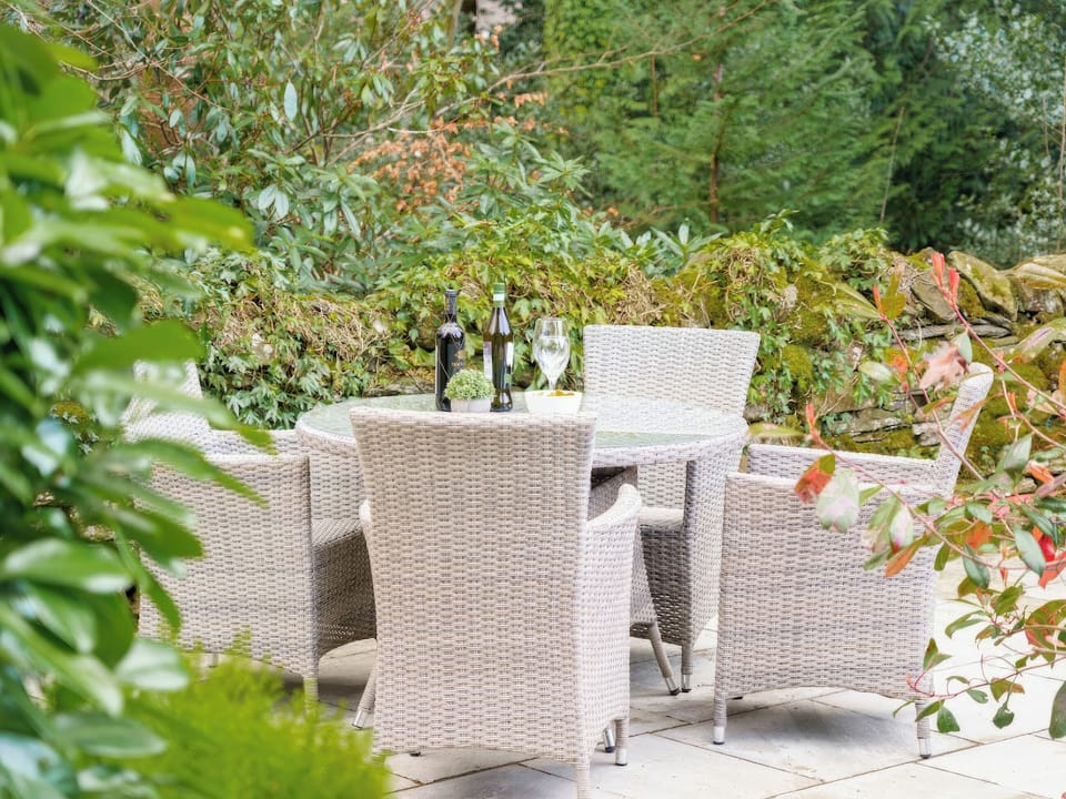 Outdoor eating area | The Coaches - The Abbey Coach House, St. Mary&rsquo;s Park, Windermere