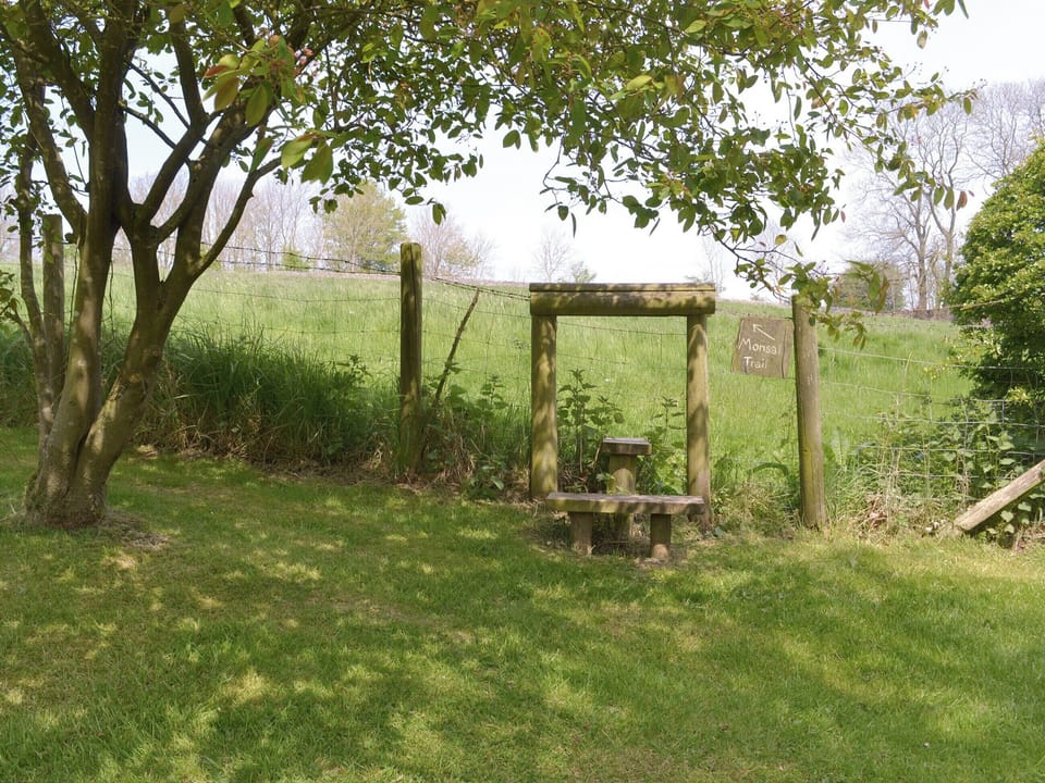 Country walks along the Monsal Trail