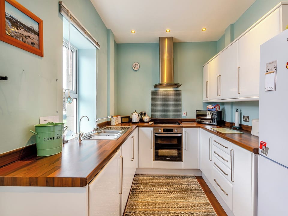 Kitchen area | Dotty Cottage, Chathill