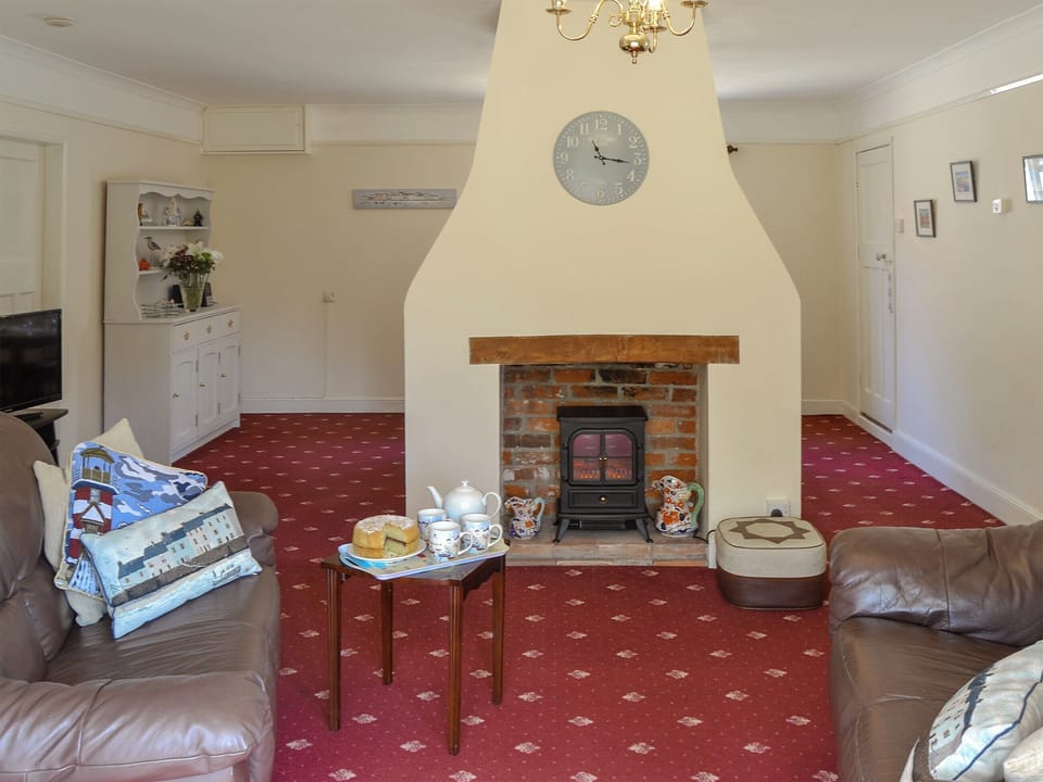 Comfortable double bedroom | Forge Cottage, Happisburgh