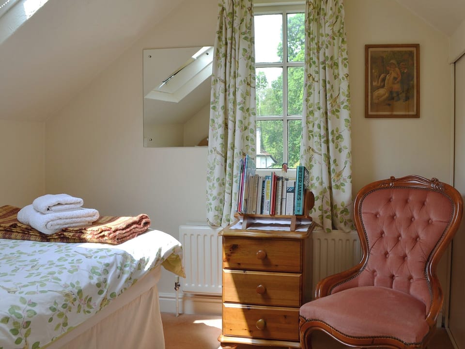 Double bedroom | The Coach House, Chilworth, near Southampton
