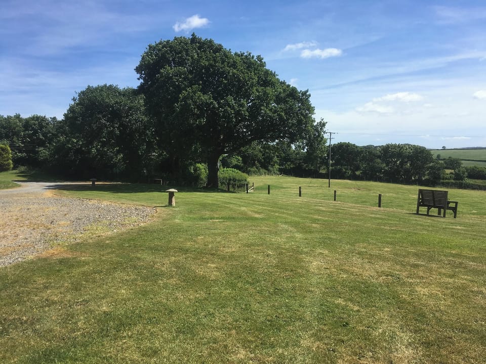 Surrounded by rolling Cornish countryside | The Stable, Lower Shipen - Brazzacott Cottages, North Petherwin, near Launceston