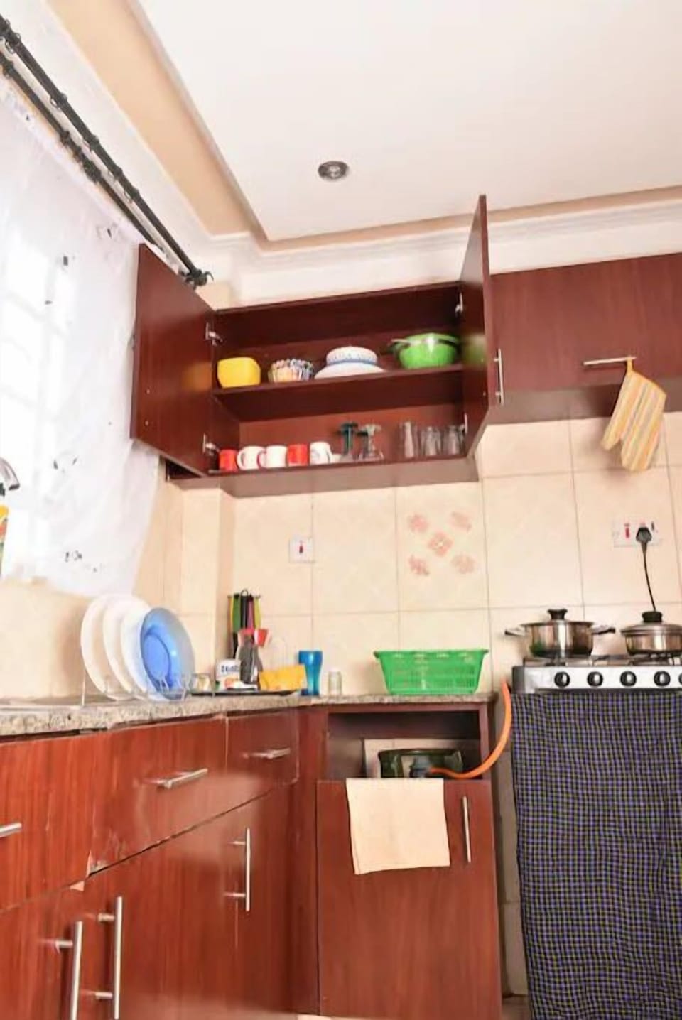 Apartment, 1 Double Bed, Non Smoking | Private kitchen | Full-size fridge, microwave, oven, stovetop