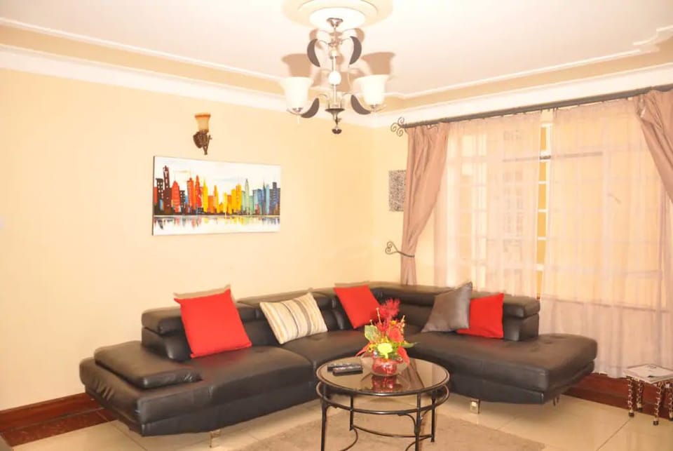 Apartment, 1 Double Bed, Non Smoking | Living room | Flat-screen TV