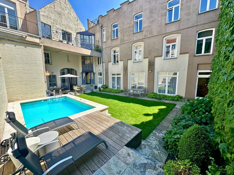 Swimming pool and garden