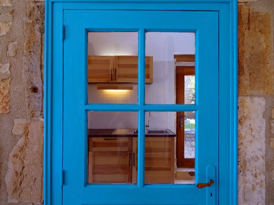 Exclusive Cottage, Ensuite | Private kitchen