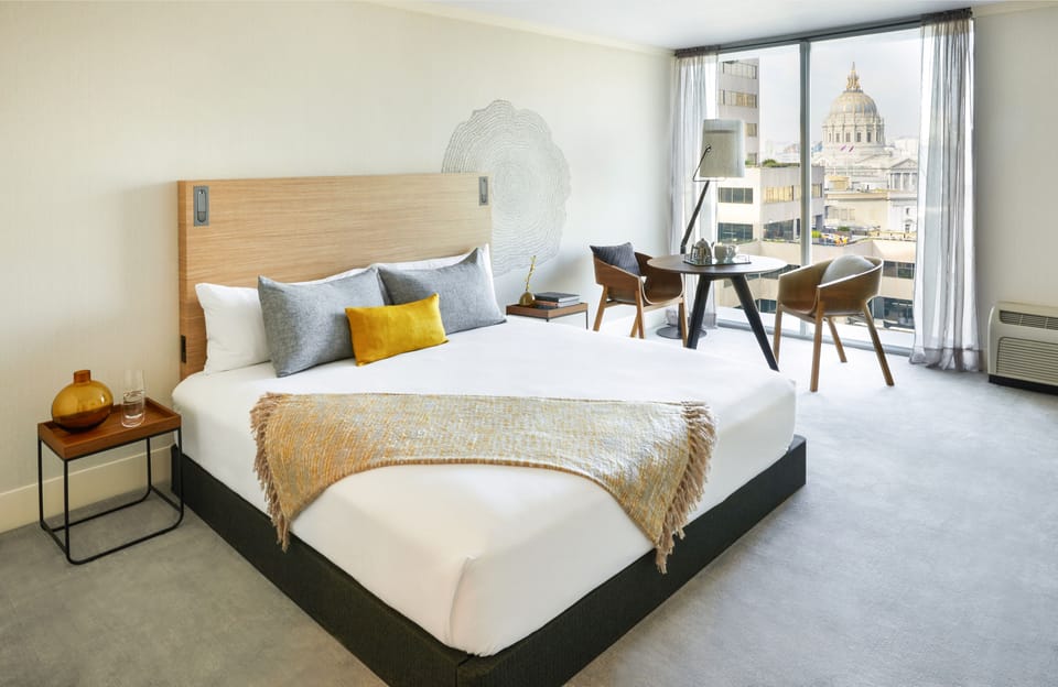 Premium bedding, in-room safe, desk, laptop workspace