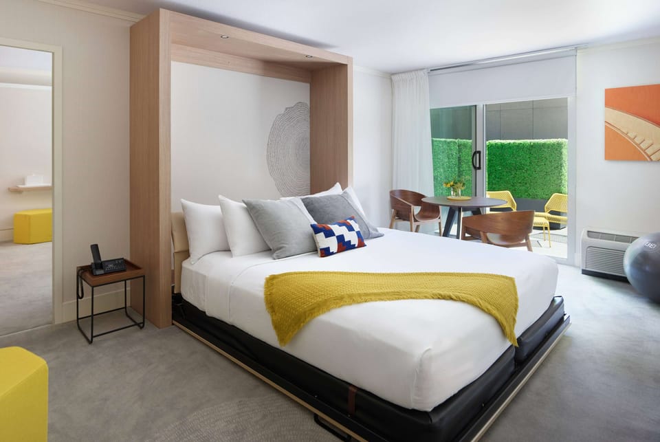 Studio, Non Smoking, Terrace | Premium bedding, in-room safe, desk, laptop workspace