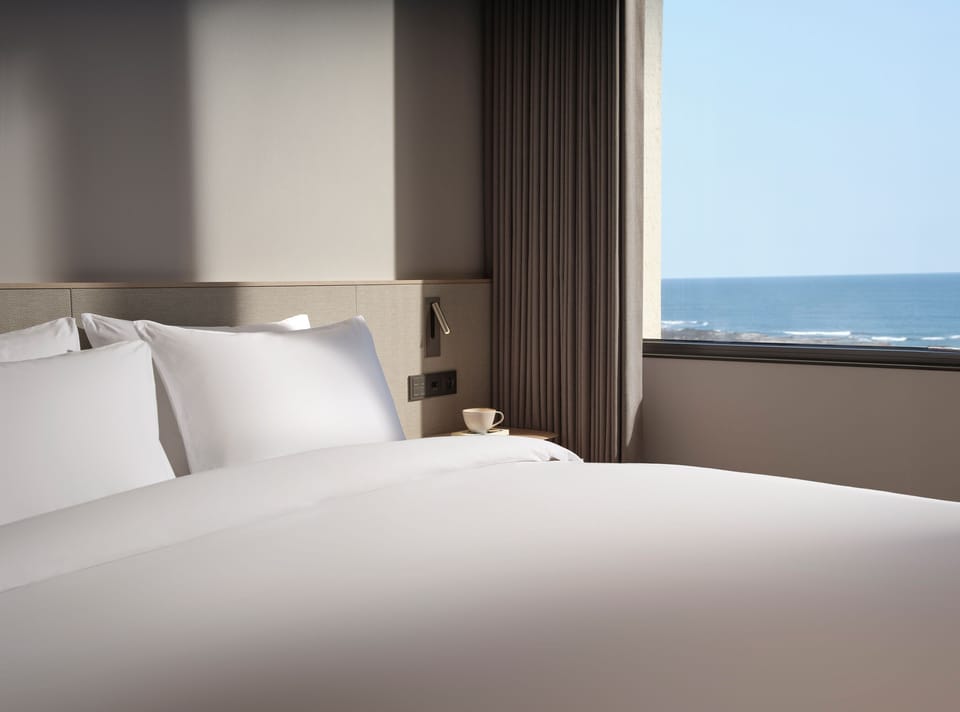 Resort Classic Suite Ocean View, 2 Bedroom | Premium bedding, in-room safe, desk, blackout drapes