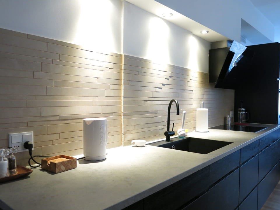 Dining Room, Kitchen
