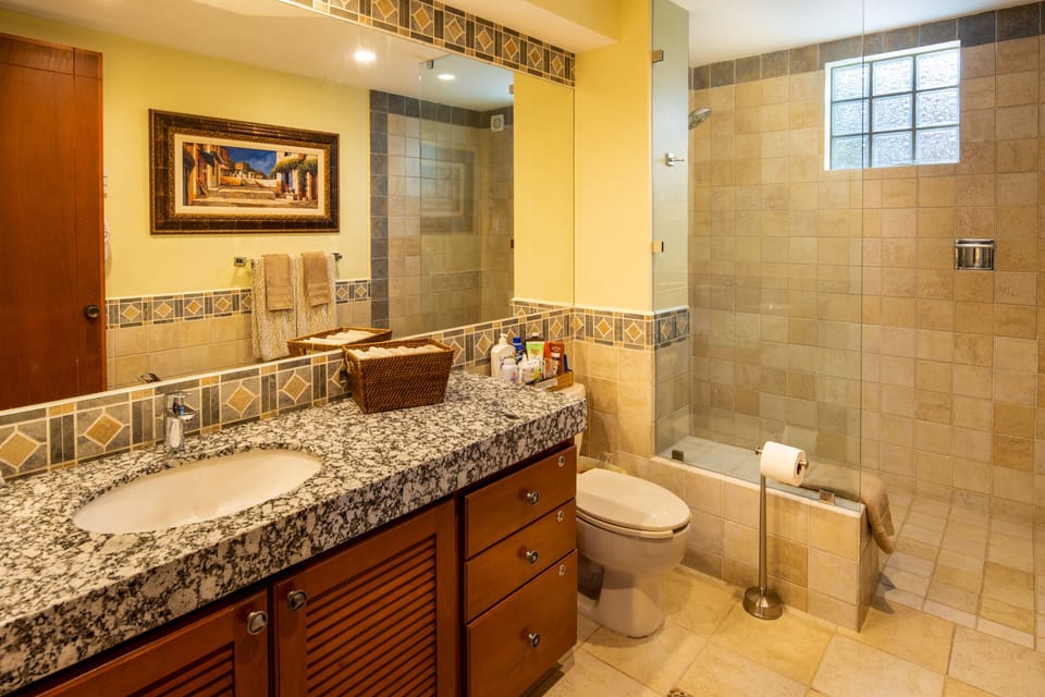 Master #2 bathroom