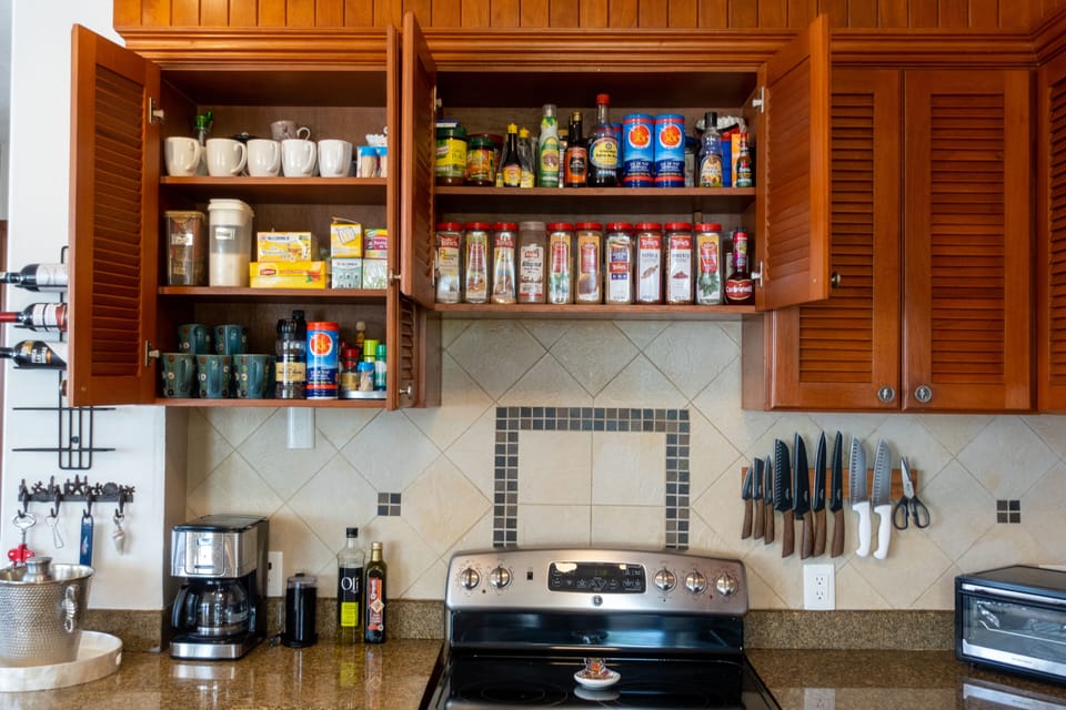 Spices, olive oils, sauces, everything you need!