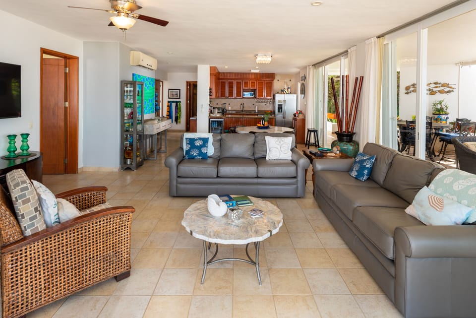 Super comfy leather sofas.