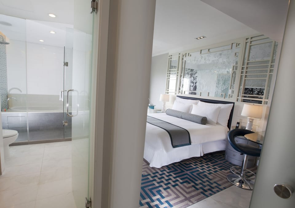 Deluxe Studio Room | Down comforters, Select Comfort beds, in-room safe, blackout drapes