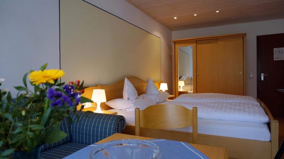 1 bedroom, rollaway beds, free WiFi, bed sheets