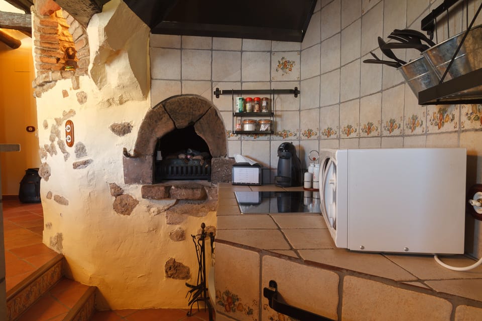 Apartment for 4 people | Private kitchen | Coffee/tea maker, electric kettle, highchair, coffee grinder