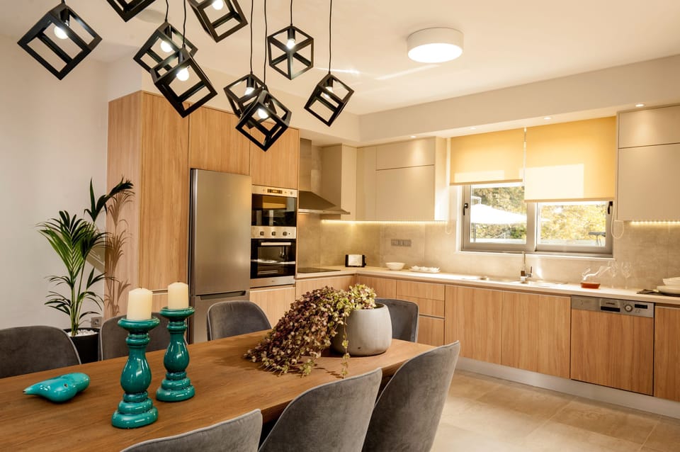 Luxury House | Dining room
