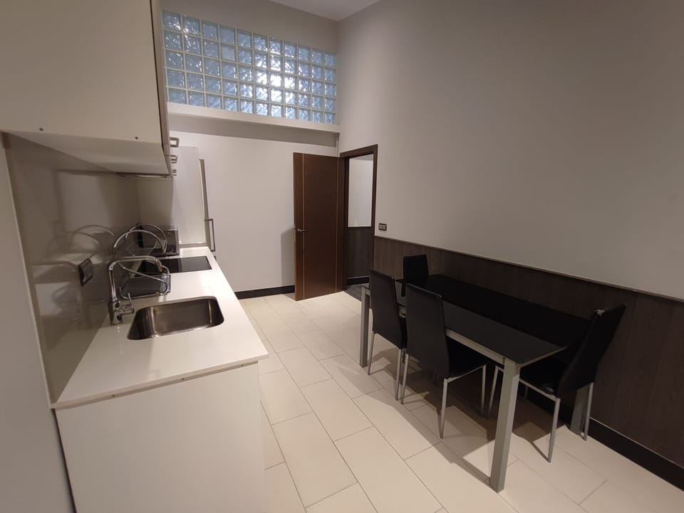 Family Apartment, 1 Queen Bed with Sofa bed, Kitchen | Private kitchen | Microwave