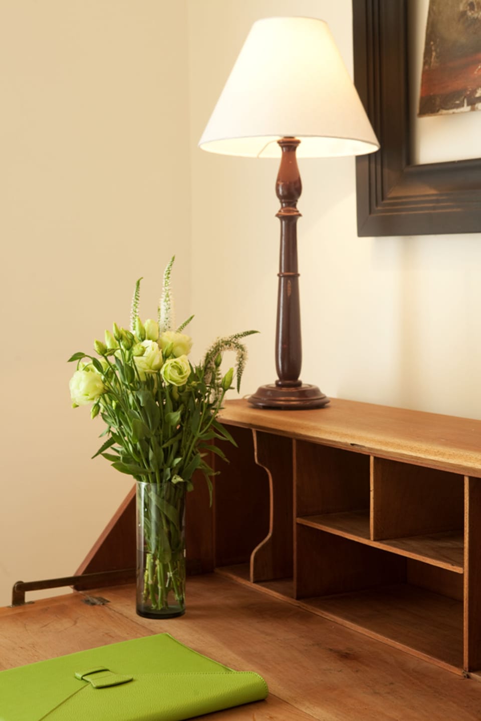 Suite, Garden View | Room amenity