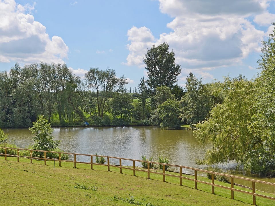 Double bedroom | Lake House Cottage, Finchingfield, near Braintree