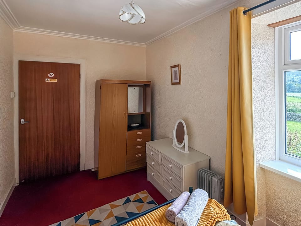Single bedroom | Kilpatrick Farm House, Pinmore, near Girvan