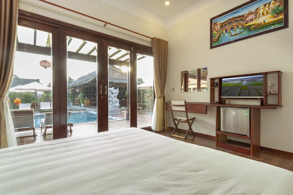 Deluxe Double or Twin Room, Pool View | View from room