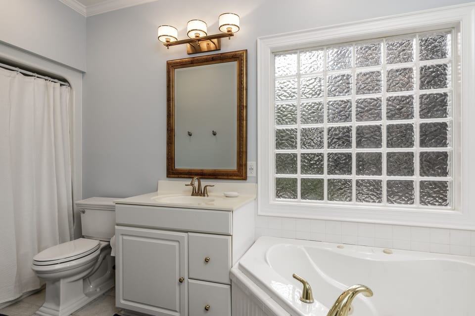 Master Bath