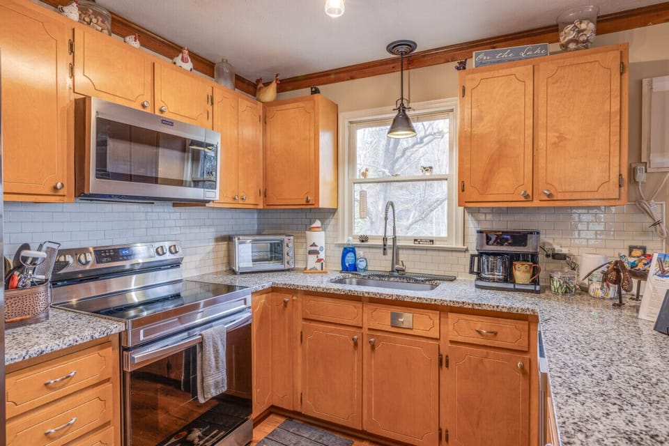Our fully equipped kitchen is a chef`s dream, with bar stool seating, dual coffee makers, and all the amenities needed to whip up tasty treats.