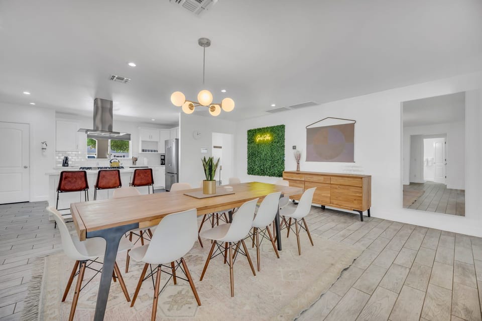 Open floor plan boasts plenty of seating for friends and family