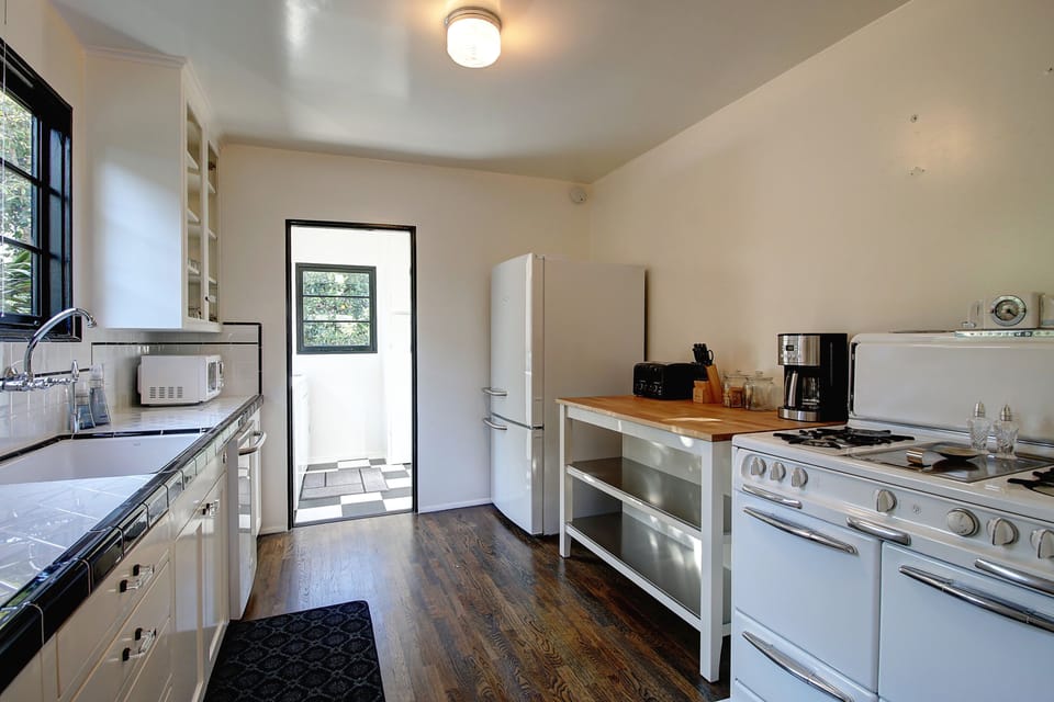 With everything you will need to cook or BBQ outside, we have guests covered with all the basics