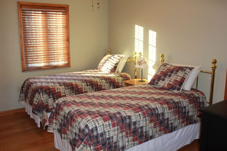 Bedroom #2