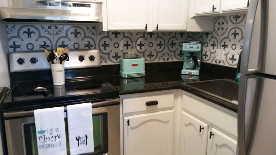 Soft Close Cabinet Doors,