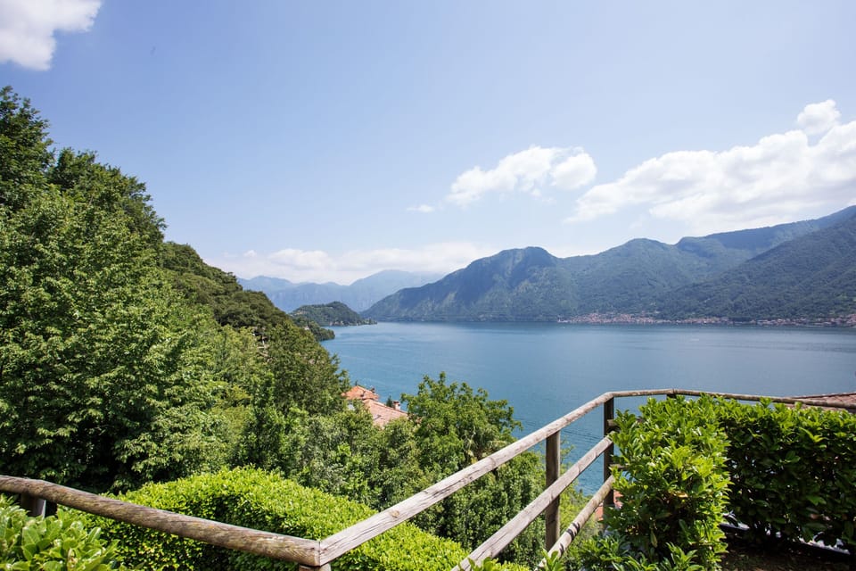 The apartment is situated in a sunny location.Ideal for sunbathing in the garden