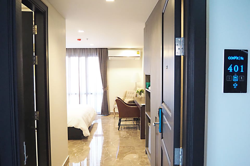Room amenity